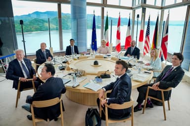 G7 στο Εβιάν: Στο ίδιο τραπέζι Τραμπ και Ζελένσκι την Τρίτη, δείπνο με Μακρόν στις Βερσαλλίες