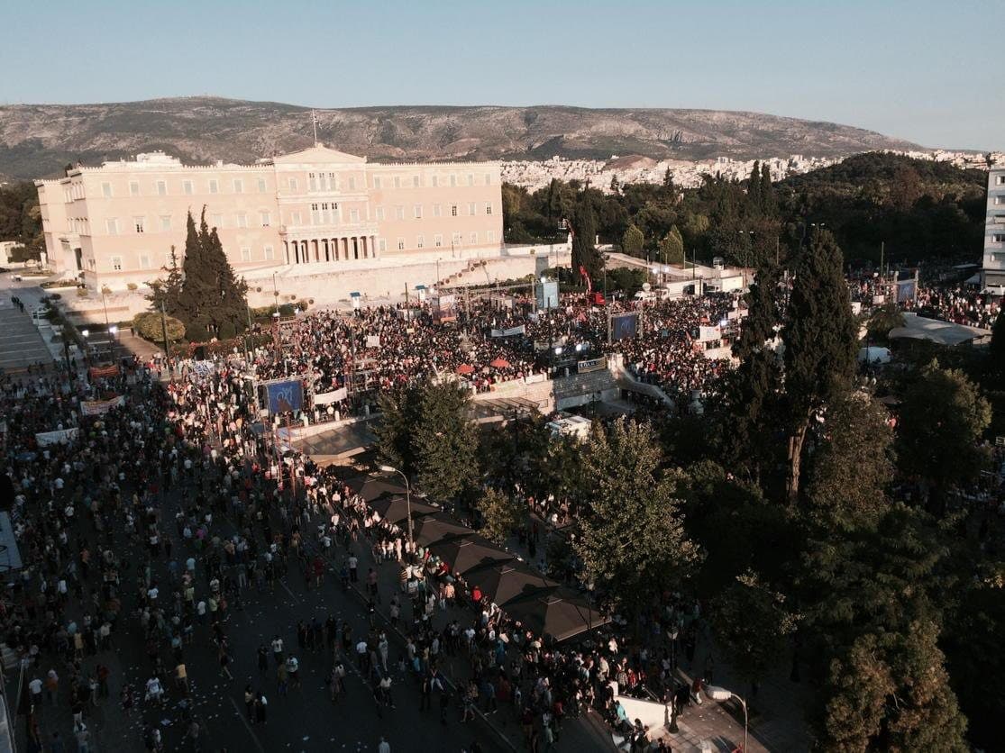 Συλλαλητήριο — φωτογραφία αρχείου · Mark Lowen / CC BY-SA 4.0, μέσω Wikimedia Commons