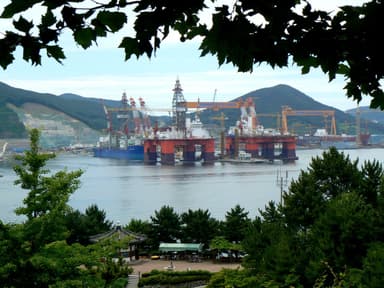Chevron με 70% και ρόλο operator στο Block 10 — οι εγκρίσεις ολοκληρώθηκαν, η μεταβίβαση εκκρεμεί